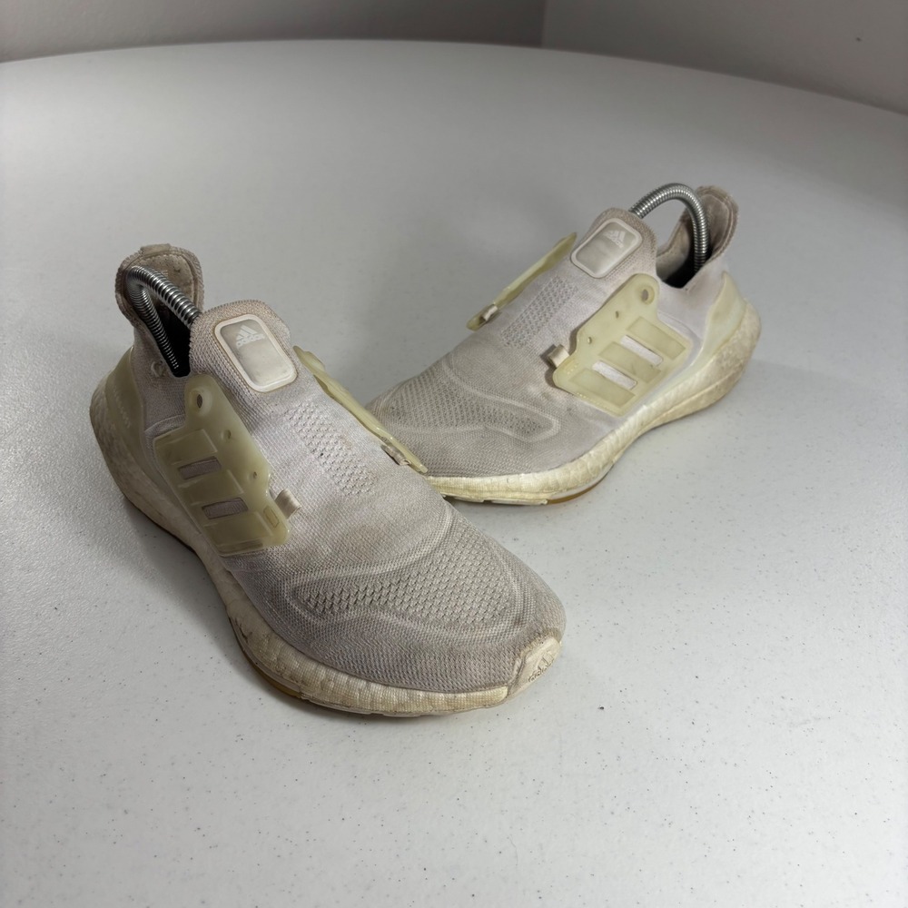 Adidas Ultraboost 22 Mens Running Shoes White Cream GX5590 Size 9 No Laces